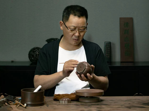 宜兴紫砂壶