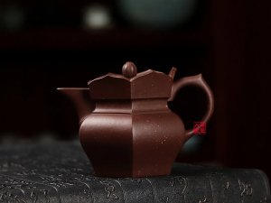 周桂珍矮僧帽壶