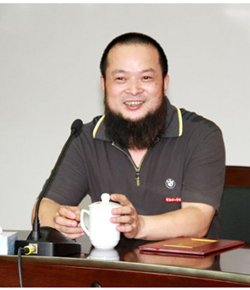 张正中