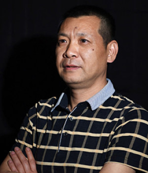 许兵紫砂《明方(江圣行画)》价格