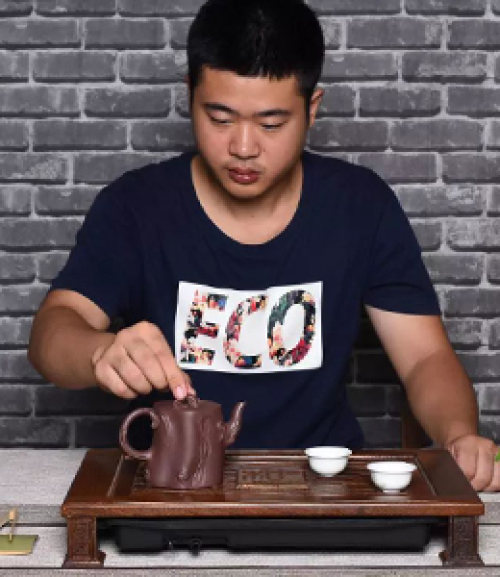 周成贤