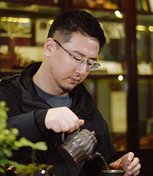 王康 王康