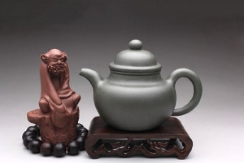 程建云制掇球紫砂壶