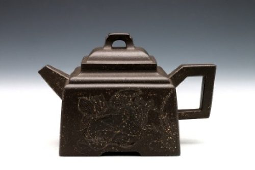 王石耕制方菱壶