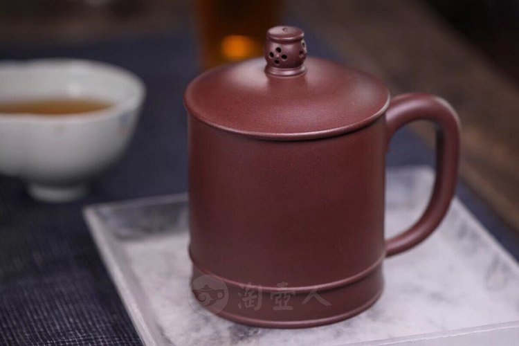 洪发军制玲珑统珠杯
