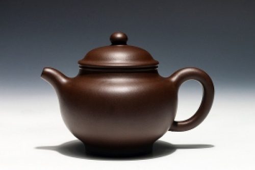 掇只紫砂壶