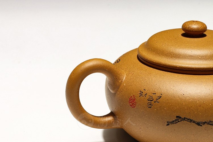 陈鑫制圆缘紫砂壶