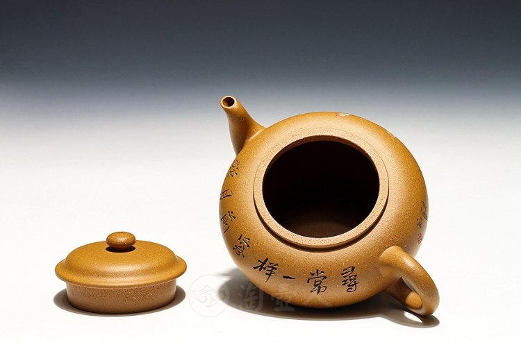 陈鑫制圆缘紫砂壶