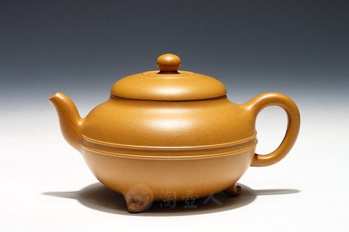 三足鼎立紫砂壶