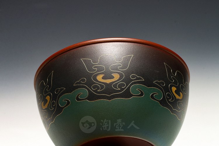 王卫良制金彩杯