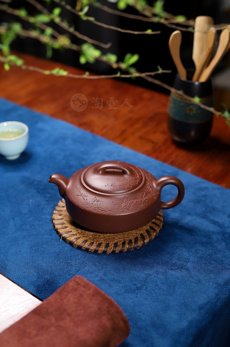 周夏全手工制汉君壶(吴东元书铭)