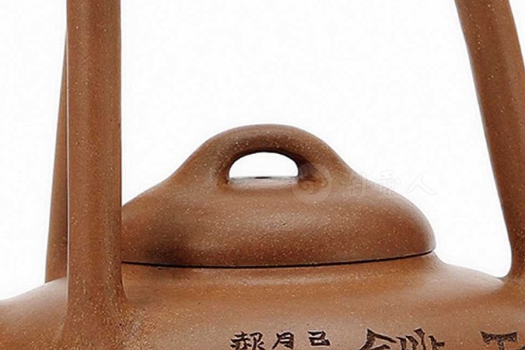 何心舟制梅调鼎刻林园款《石铫壶》