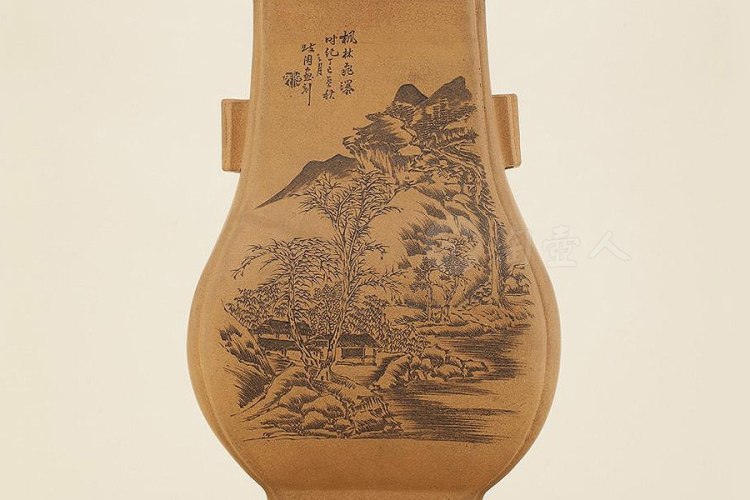 民国 吴德盛制《紫砂贯耳瓶》