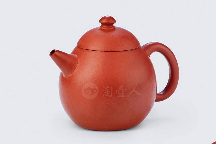 清早期 花月主人惠孟臣款朱泥龙旦壶