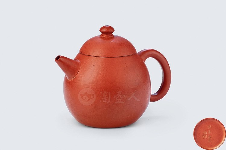 清早期 花月主人惠孟臣款朱泥龙旦壶