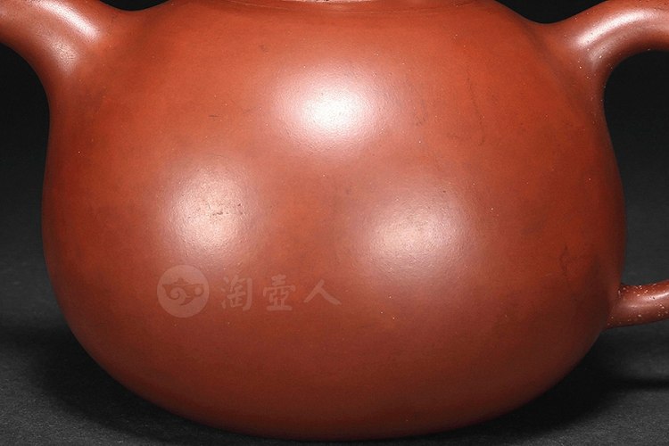 清晚期 黄玉麟款 紫泥圣桃壶