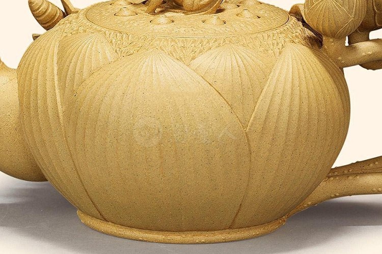 蒋蓉制月色蛙莲壶