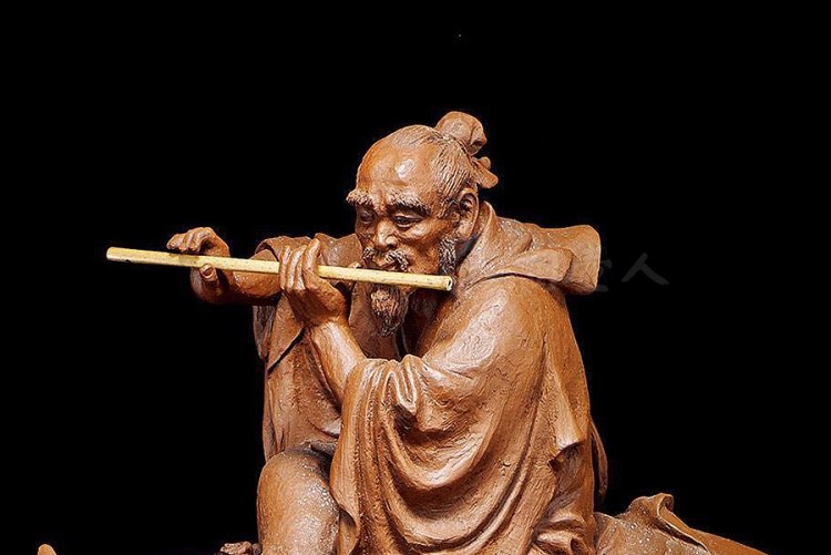 徐秀棠制扶老携幼雕塑