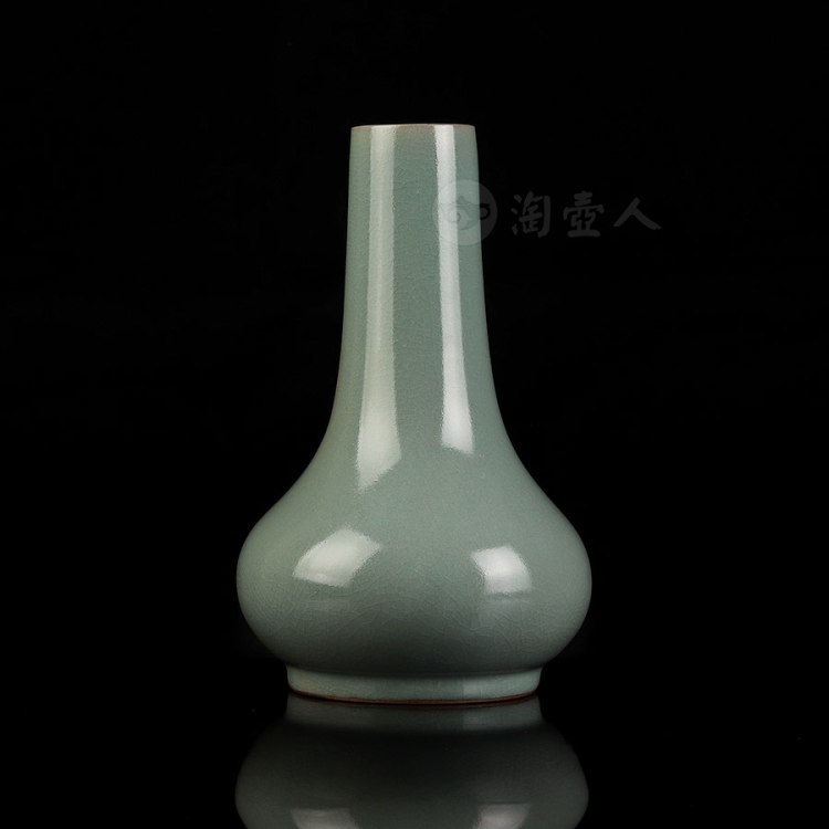 张涛制直口瓶