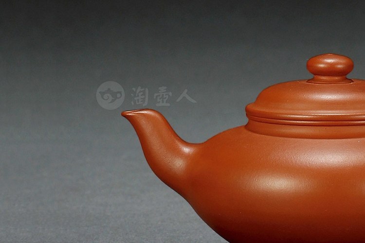 吴界明制红泥笑樱壶
