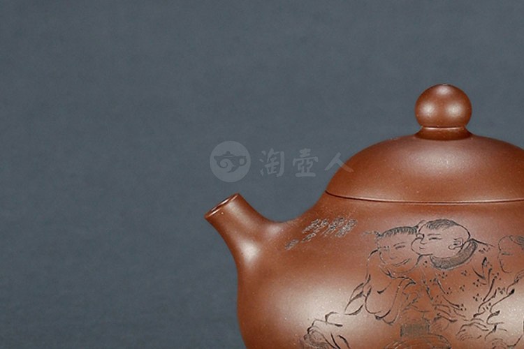 顾绍培制何忍群刻紫泥妙泉壶
