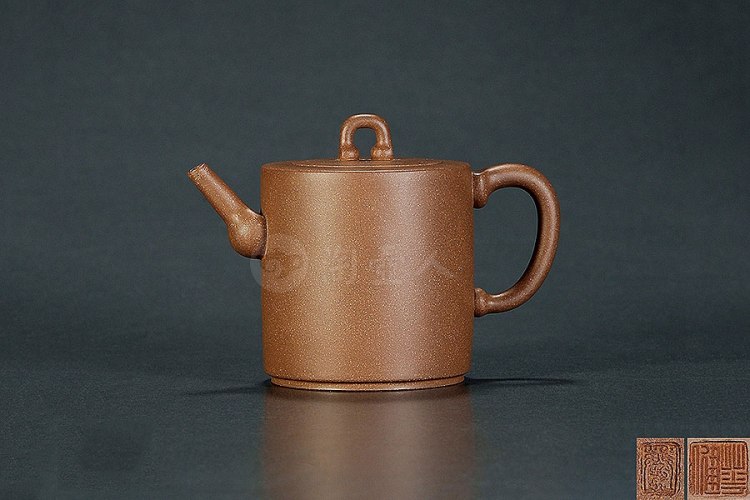 华健制段泥高简洁茗壶