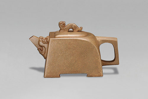 高海庚制《卧虎壶(与夫人周桂珍合制)》