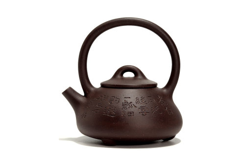 徐聪全手工制《石瓢提梁壶(沈龙娣铭·徐元明指导)》 徐聪全手工制《石瓢提梁壶(沈龙娣铭·徐元明指导)》