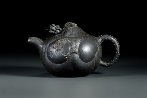 朱可心制《鱼化龙壶》