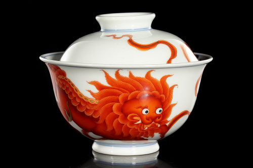 狮戏绣球盖碗(矾红青花.小)