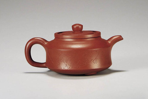 程寿珍制艺古斋款东溪刻款《三足周盘壶》