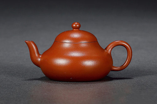 君德倣古款朱泥梨式壶